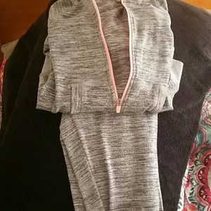 Girls light weight warm up set